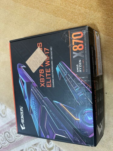 gigabyte x879 AIRUS elite 