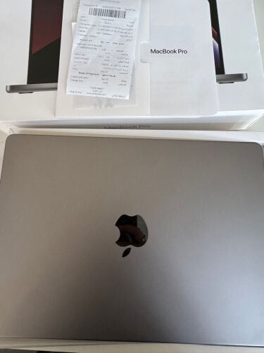 MacBook Pro 14" (M2 Max)