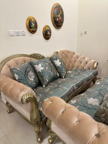 luxurious Guest room 