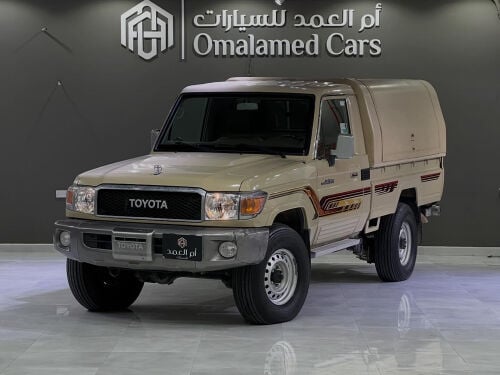 TOYOTA LX V6 