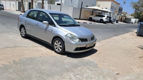 Nissan tida sale 2008