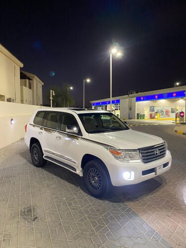Land cruiser