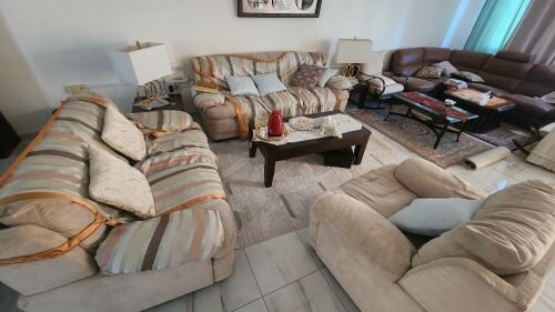 Home Centre Sofa Set 3+2+1
