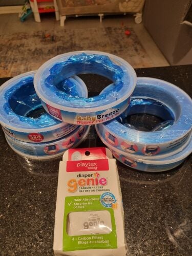 baby breeze . diaper pail refills