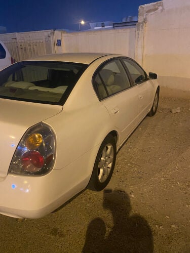 نيسان التيما