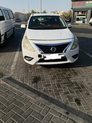 Nissan sunny 2019