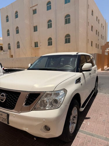 NISSAN PATROL 2012