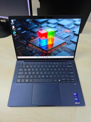 HP Elitebook Ultra 7 32GB 512GB 14"