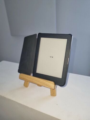 Kobo NIA eReader + Free delivery