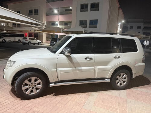 2010 model pajero