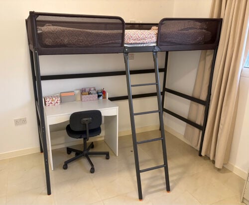 Mezzanine bed