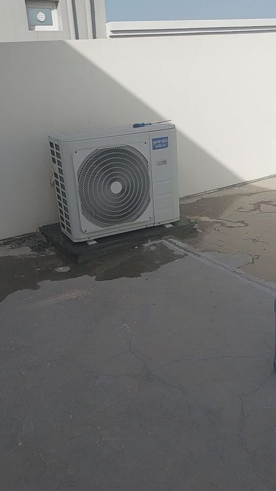 air condition. technical  wark