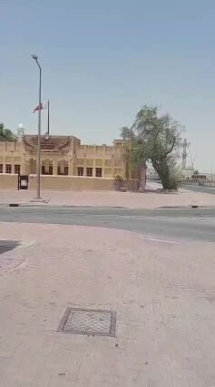للايجار محل في الخور