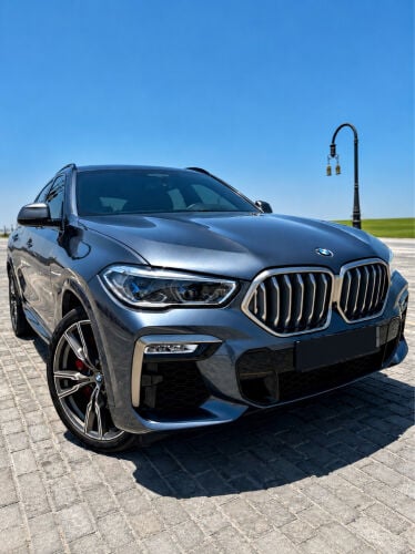 2021 BMW X6 M50i