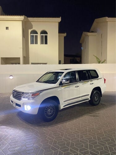 LAND CRUISER GXR 2013
