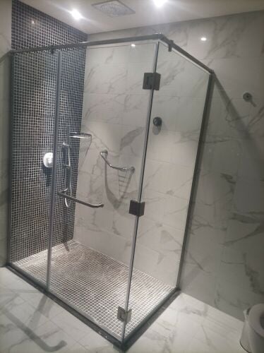 Aluminium & Glass Works.