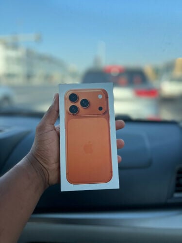 17PRO 256 ARABIC ORANGE