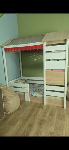 Kids bedroom