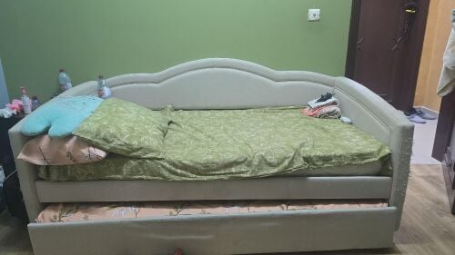 Day bed