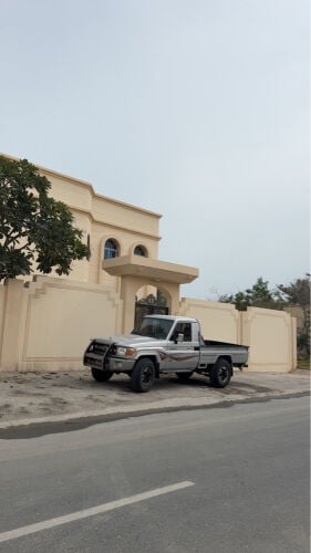 للبيع 