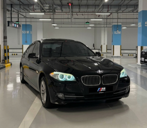 BMW 523i F10