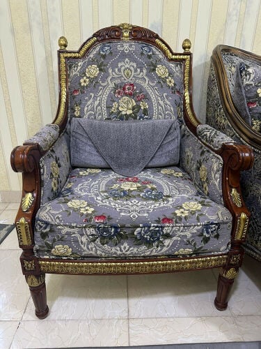 sofa for sale 