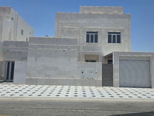 فيلا جديدة بام عبيرية تشطيب سوبر