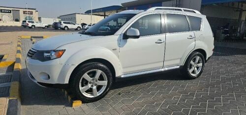 Outlander 2009 V6 full option