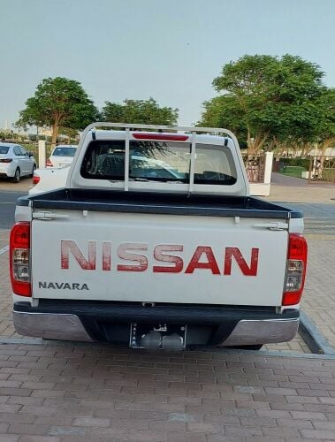 nissan navara