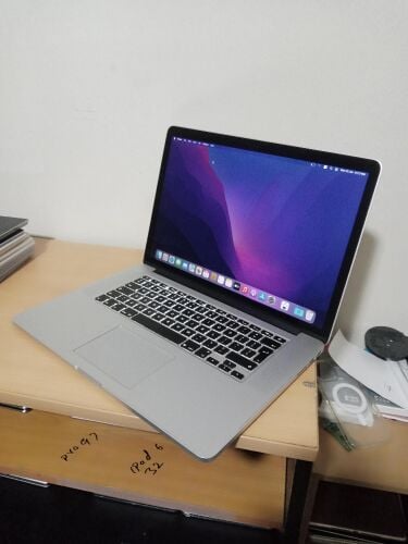 Macbook Pro 2015 Big screen 15 inch