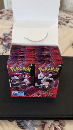 Pokemon TCG Destined rivals packs 