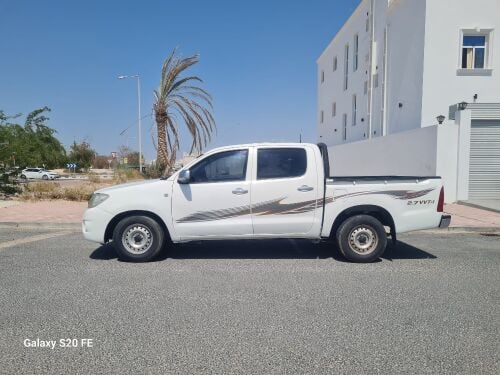 Toyota Hilux 2.7 engine