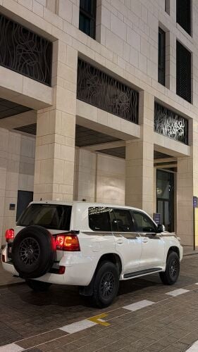 TOYOTA LAND CRUISER G