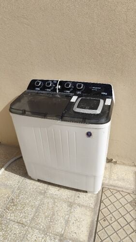10 kg washing machine in excellent