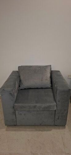 Used dark gray sofa in excellent co