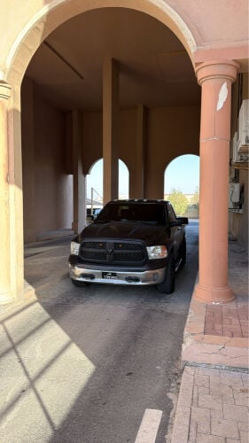 للبيع
