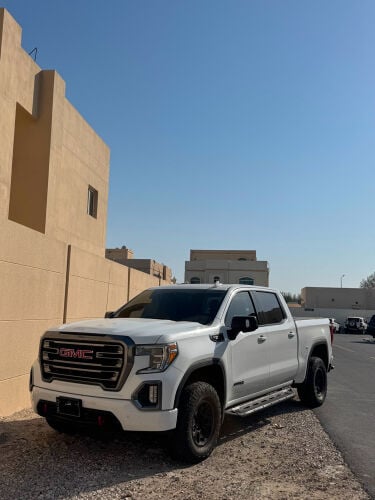 2021 GMC Seirra AT4
