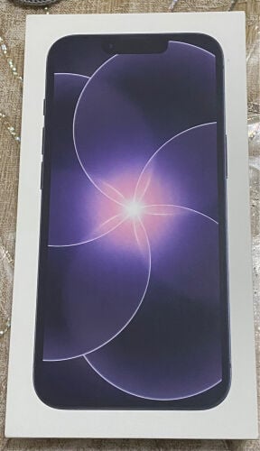 ايفون ١٧ 