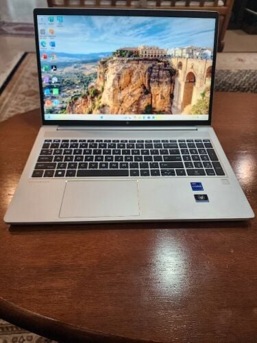 HP Elitebook 850 G10