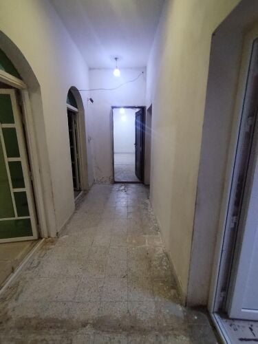 للإيجار بيت شعبي صغير4غرف