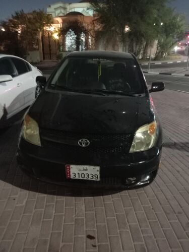 سيارة نظيفة