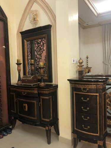 Entrance furniture
