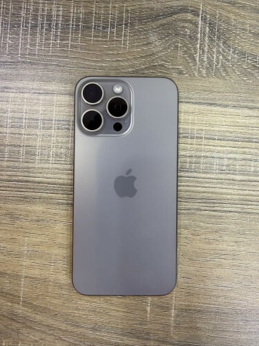 15 برو ماكس 256 رصاصي 