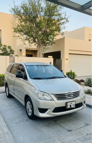 TOYOTA INNOVA 2013 New Istimara