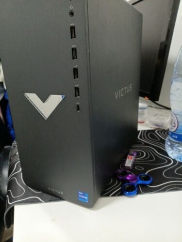 Victus 15L