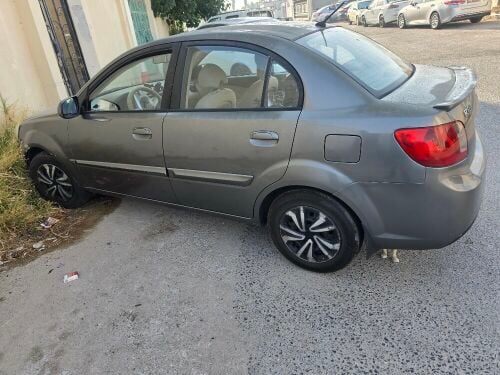 FOR SALE – Kia Rio 2011