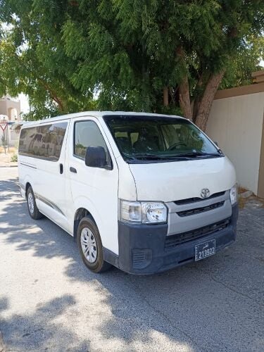 Toyota Hiace 2016