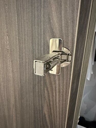 الالمنيوم للصيانه وتصليح المطابخ