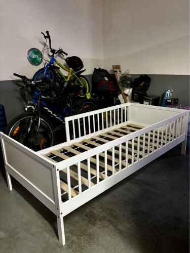 bed & mattress
