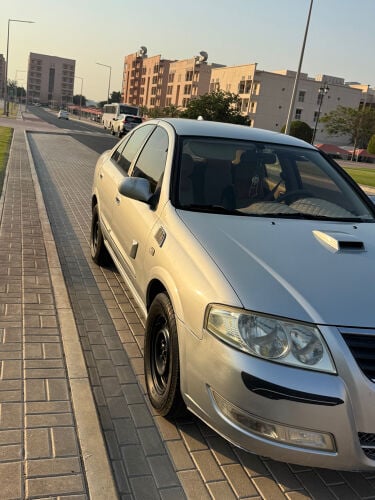 Nissan sunny 